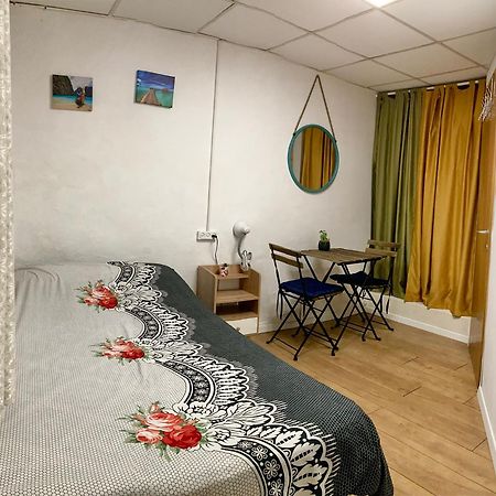 Dotan'S Boutique Guesthouse - By The Beach! เทลอาวีฟ ภายนอก รูปภาพ