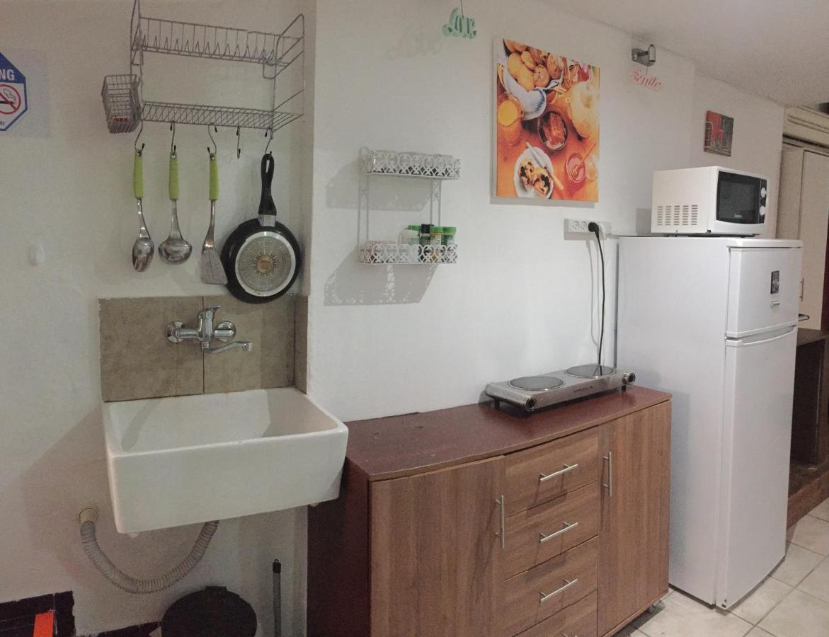 Dotan'S Boutique Guesthouse - By The Beach! เทลอาวีฟ ภายนอก รูปภาพ