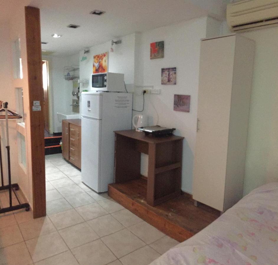 Dotan'S Boutique Guesthouse - By The Beach! เทลอาวีฟ ภายนอก รูปภาพ