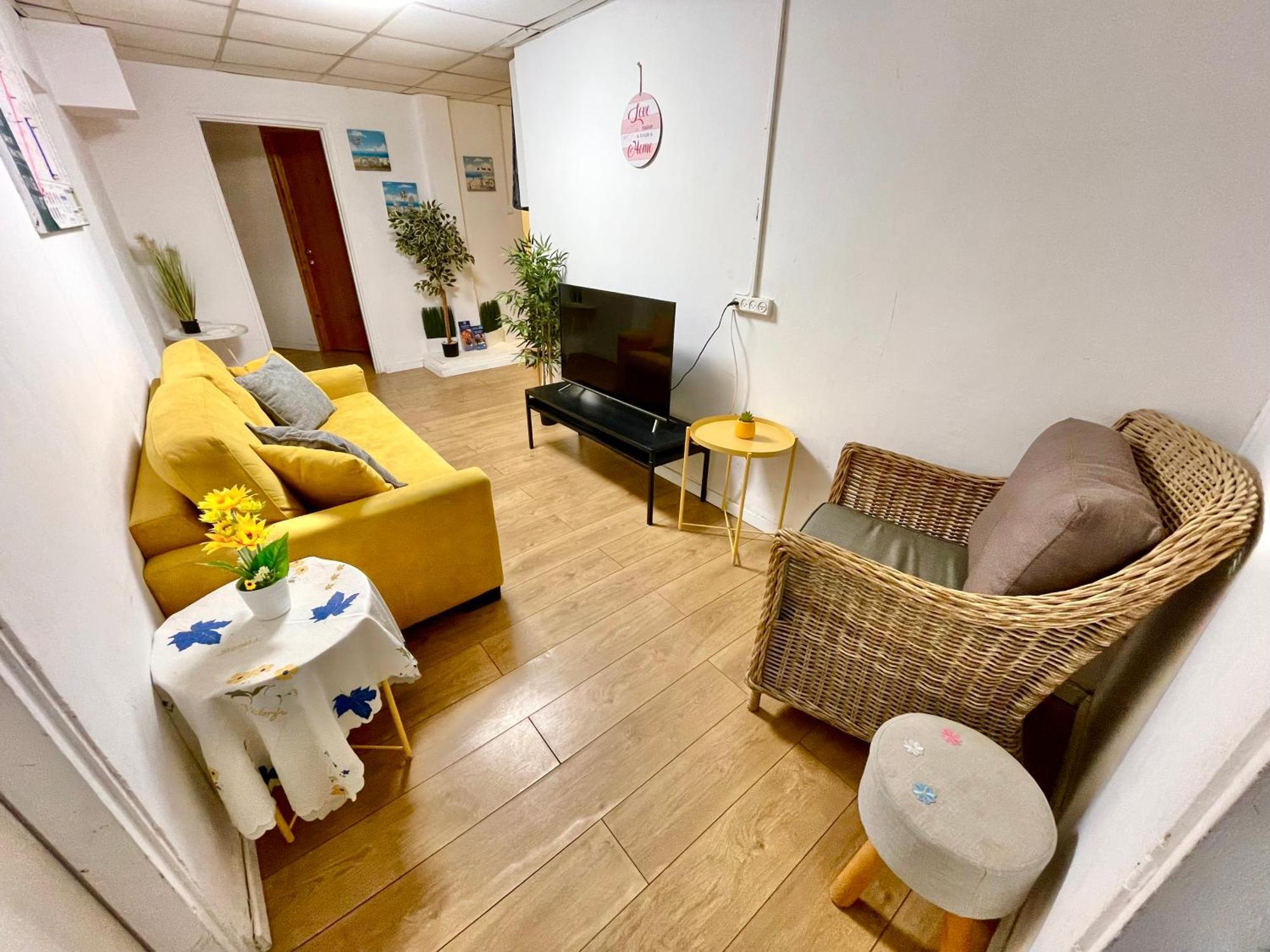 Dotan'S Boutique Guesthouse - By The Beach! เทลอาวีฟ ภายนอก รูปภาพ