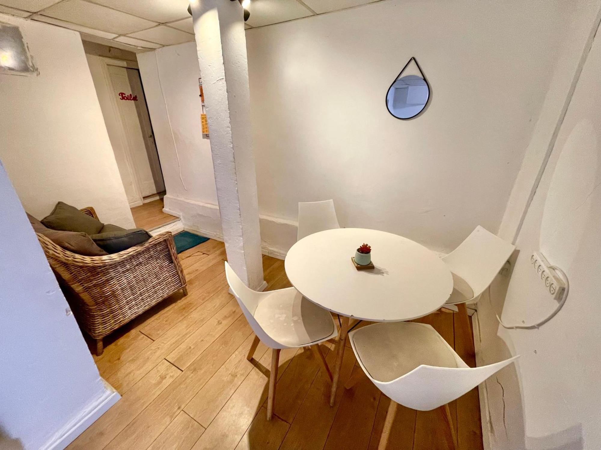 Dotan'S Boutique Guesthouse - By The Beach! เทลอาวีฟ ภายนอก รูปภาพ
